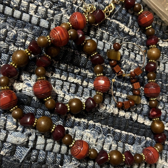 Sold - Picture 1 of 2